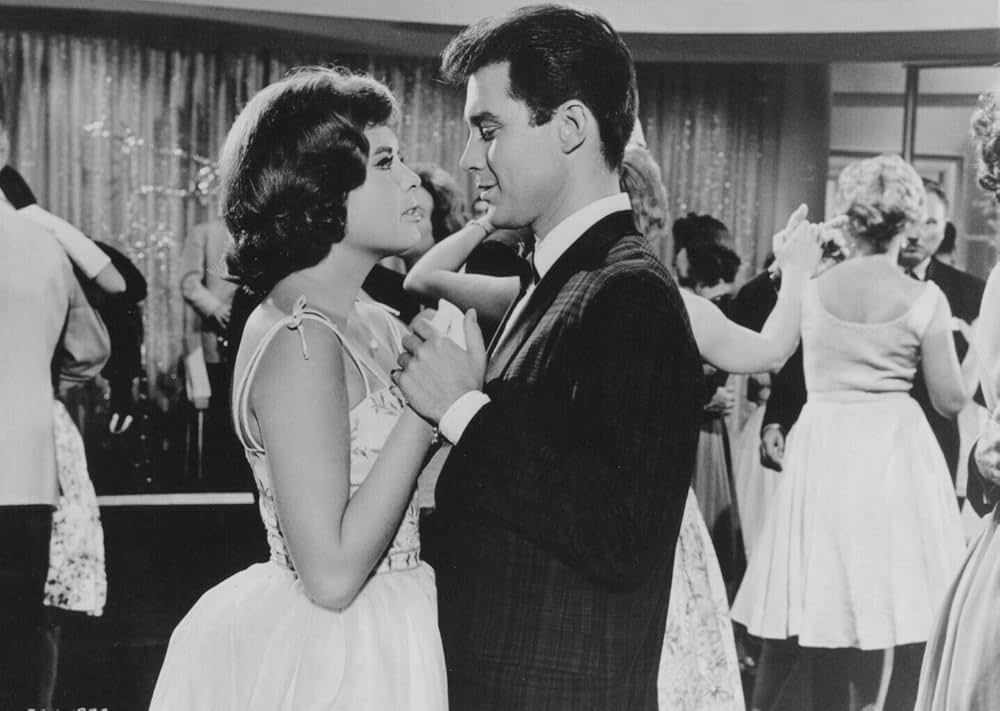 「パリよ、こんにちは！」の画像