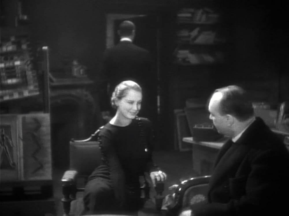 十字路の夜の画像