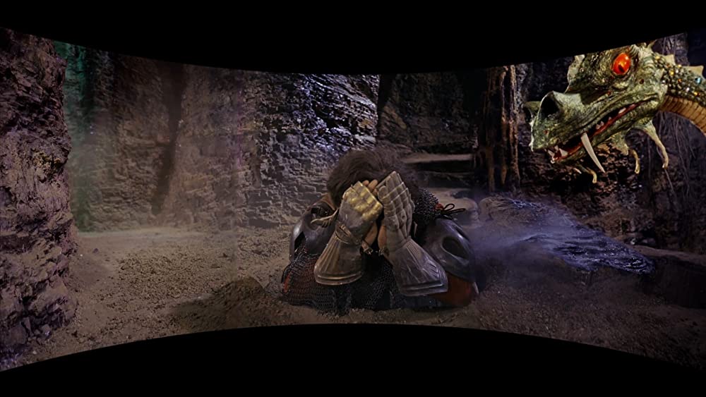 不思議な世界の物語の画像