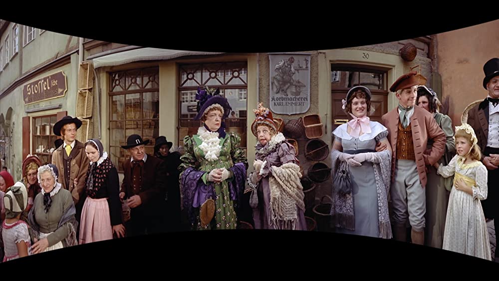 不思議な世界の物語の画像