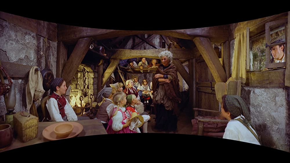 不思議な世界の物語の画像