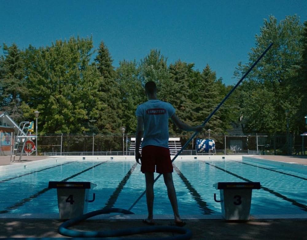 プールサイドでの画像