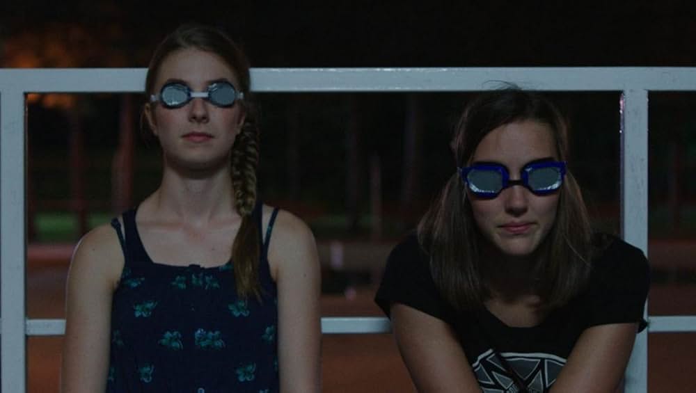 プールサイドでの画像