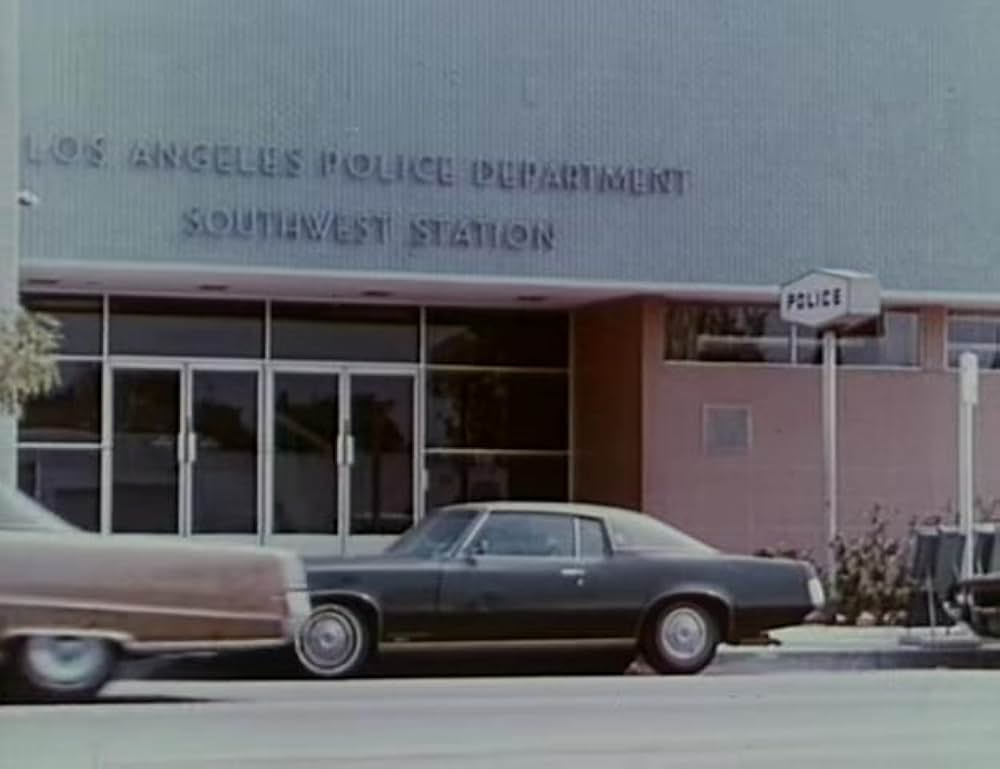 女子大生 悪魔の体験入学の画像