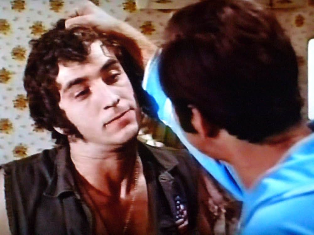 女装ドロ マーサおばさん、ただいま手配中の画像