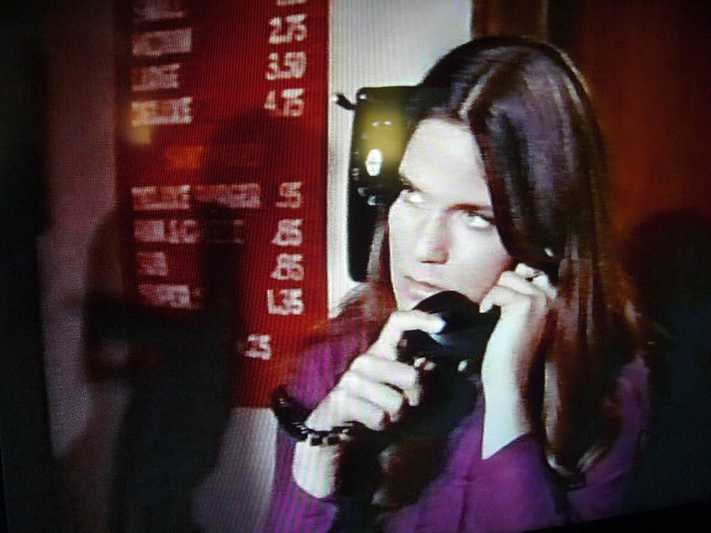 女装ドロ マーサおばさん、ただいま手配中の画像