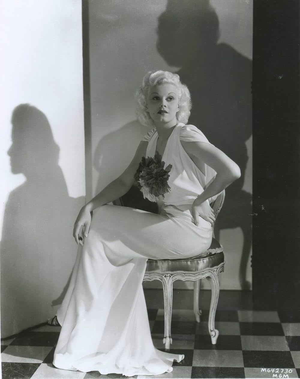 爆弾の頬紅の画像