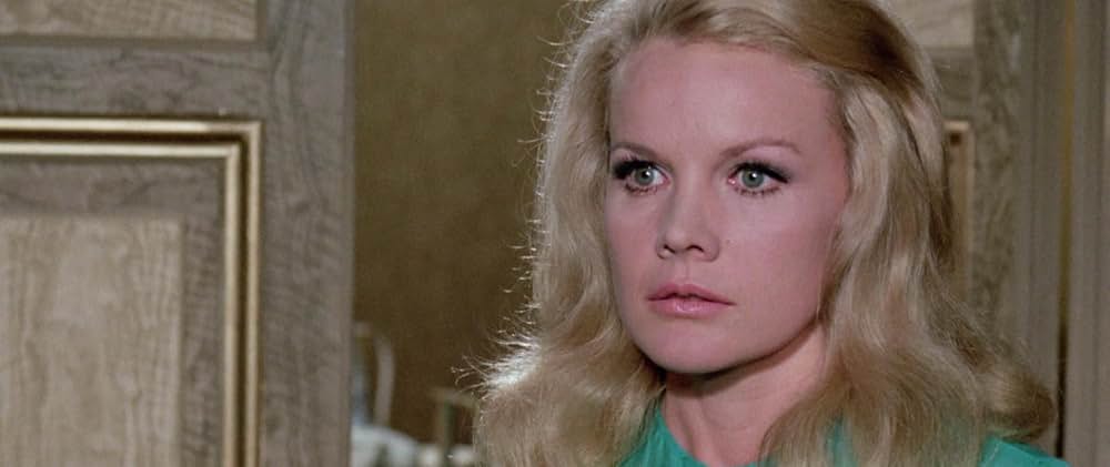 甘く危険な女の画像