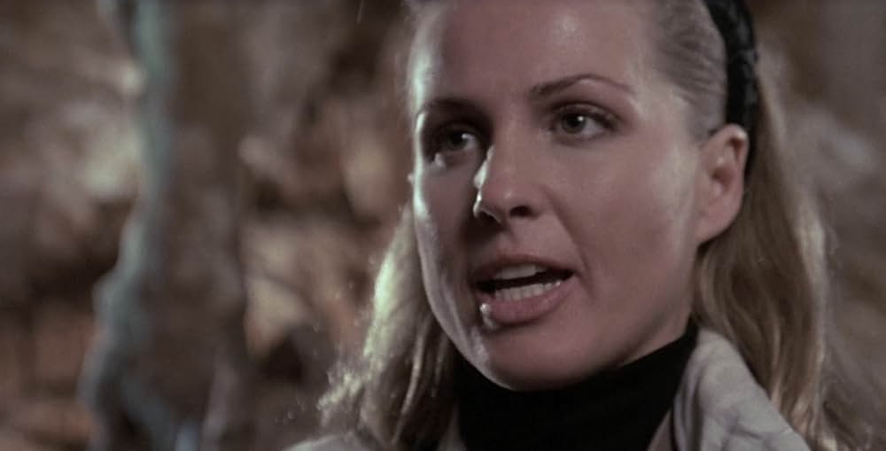 地獄の女囚コマンドの画像