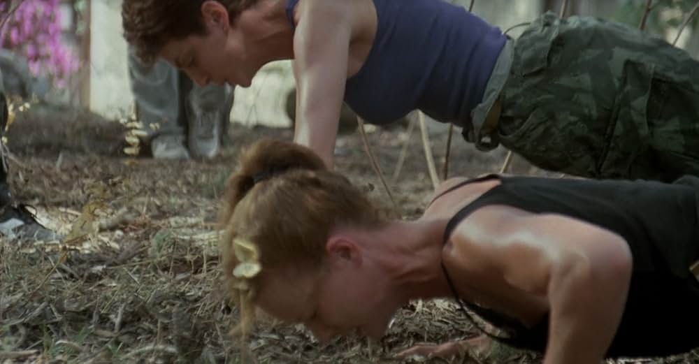 地獄の女囚コマンドの画像