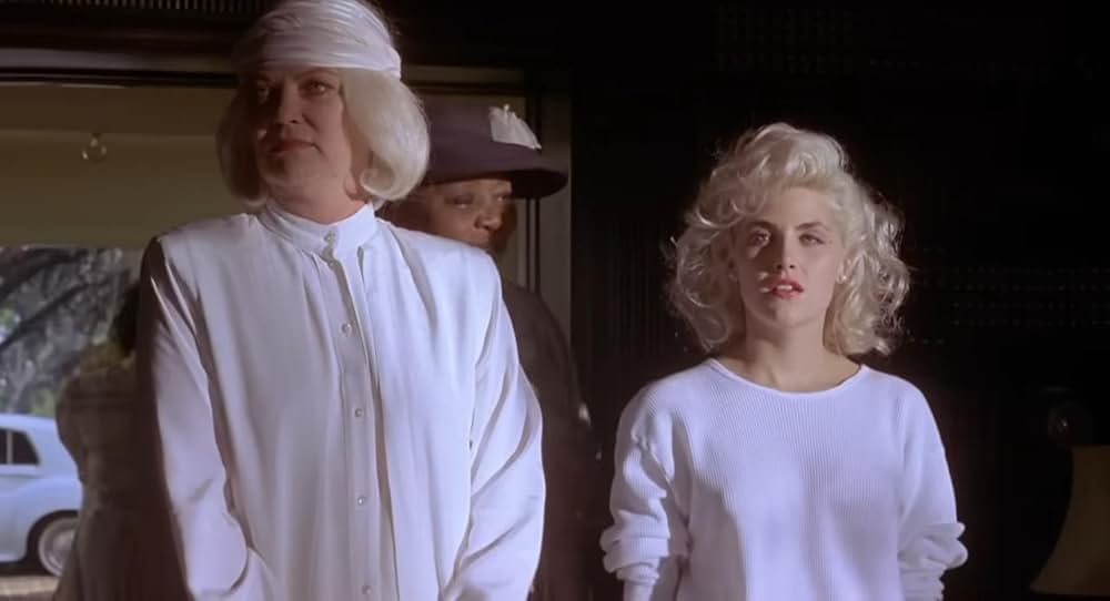 トゥー・ムーンの画像