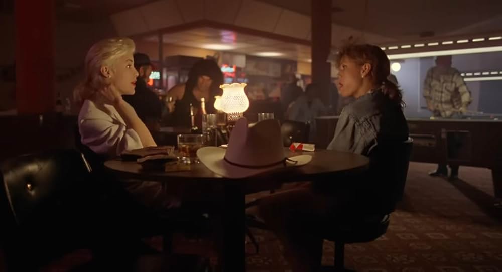 トゥー・ムーンの画像