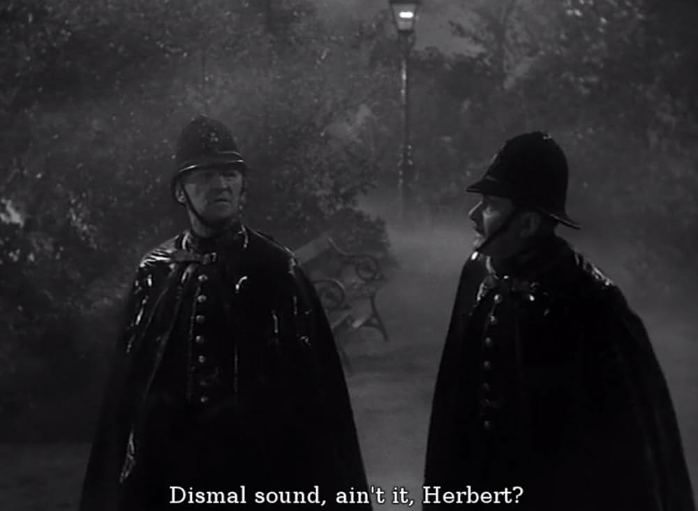 謎の狼女の画像