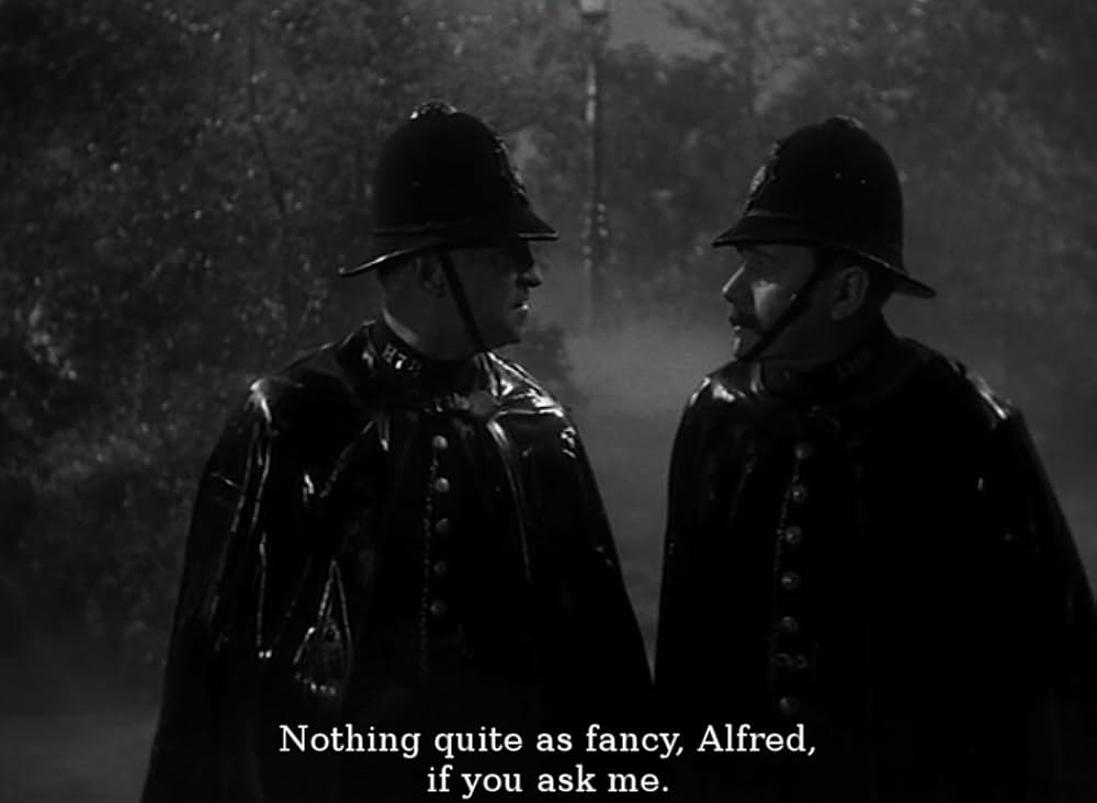 謎の狼女の画像