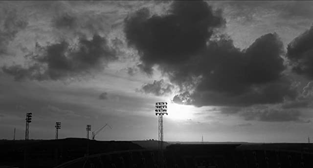 太陽はひとりぼっちの画像