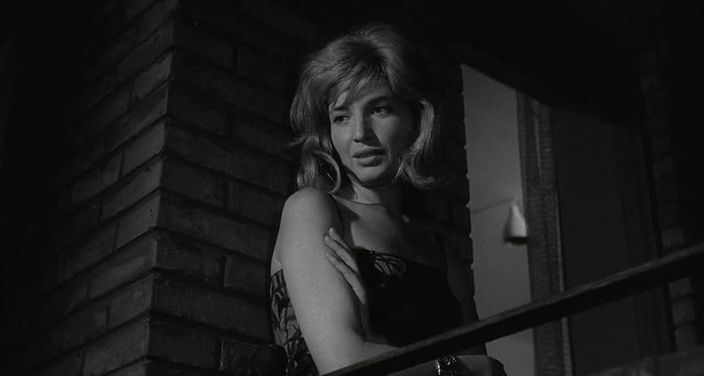 太陽はひとりぼっちの画像