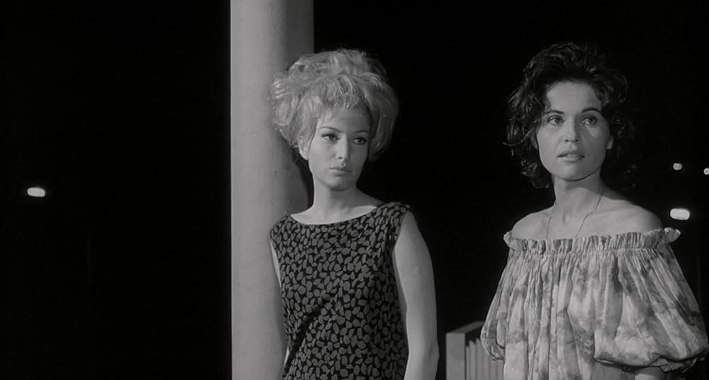 太陽はひとりぼっちの画像