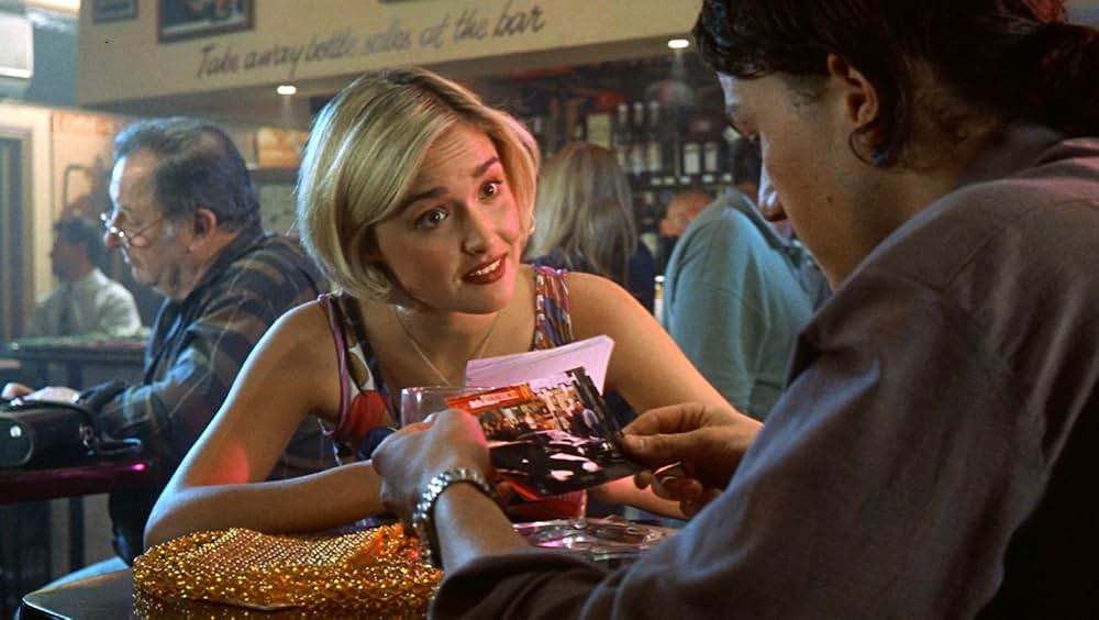 トゥー・ハンズ 銃弾のY字路の画像