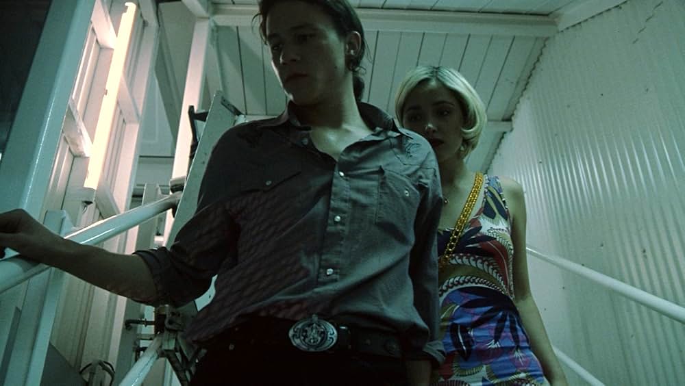 トゥー・ハンズ 銃弾のY字路の画像