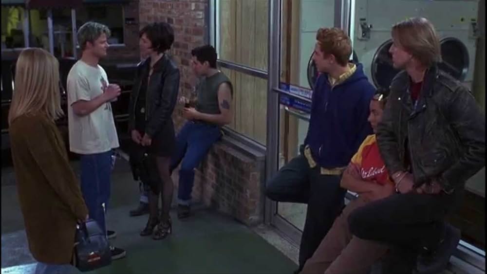 サバービア（原題）の画像