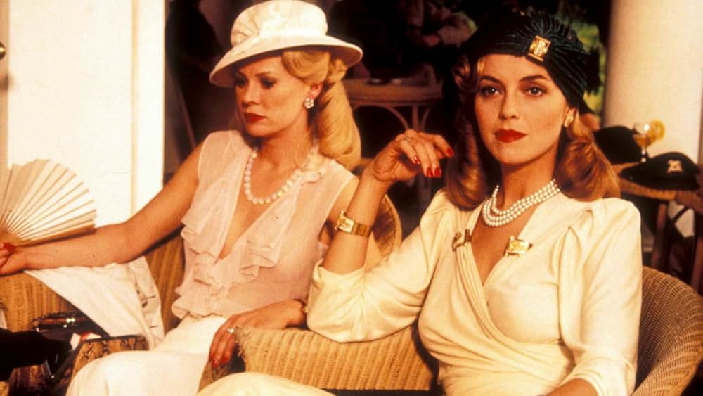 白い炎の女の画像