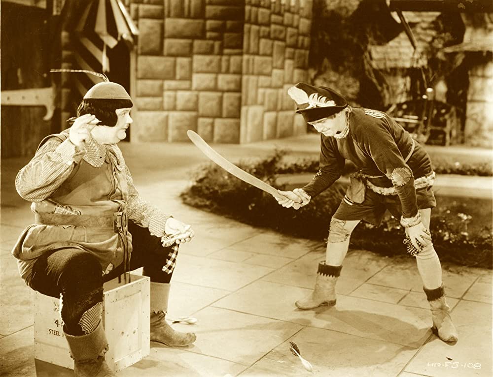 「玩具の国」Oliver Hardy & スタン・ローレルの画像