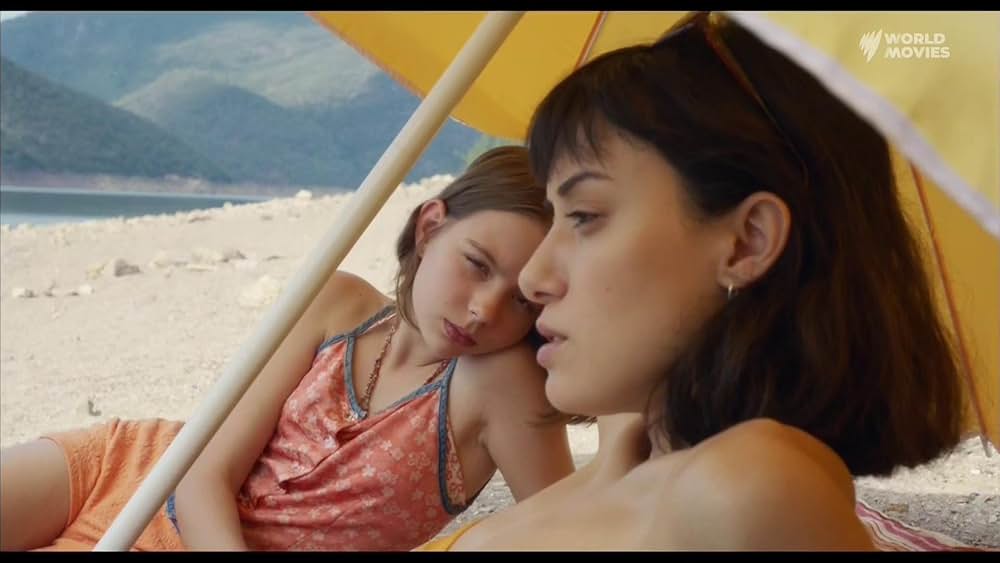 Friends and Strangers（原題）の写真