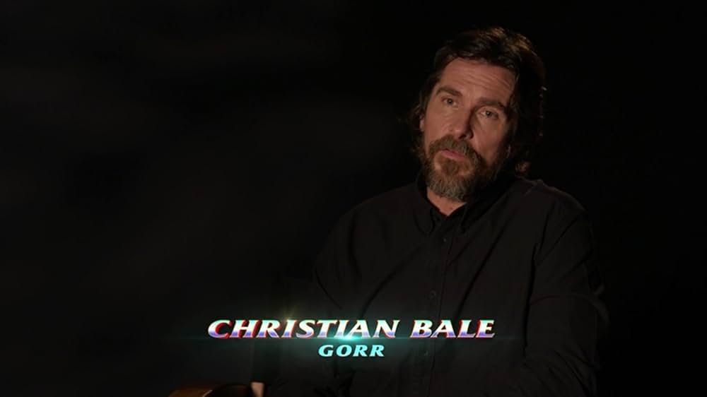 アッセンブル：ソー：ラブ＆サンダーの裏側の画像