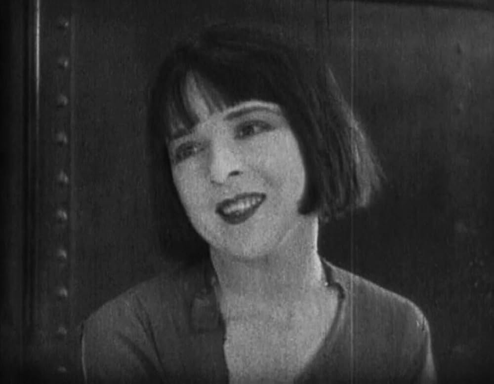 微笑みの女王の画像