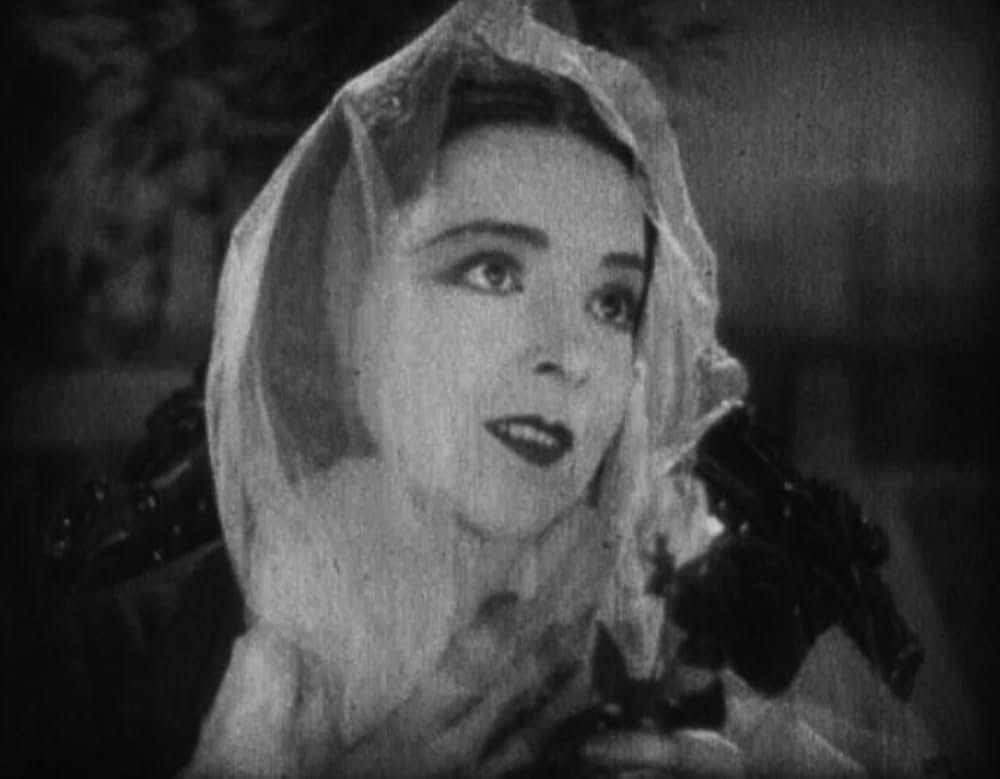 微笑みの女王の画像