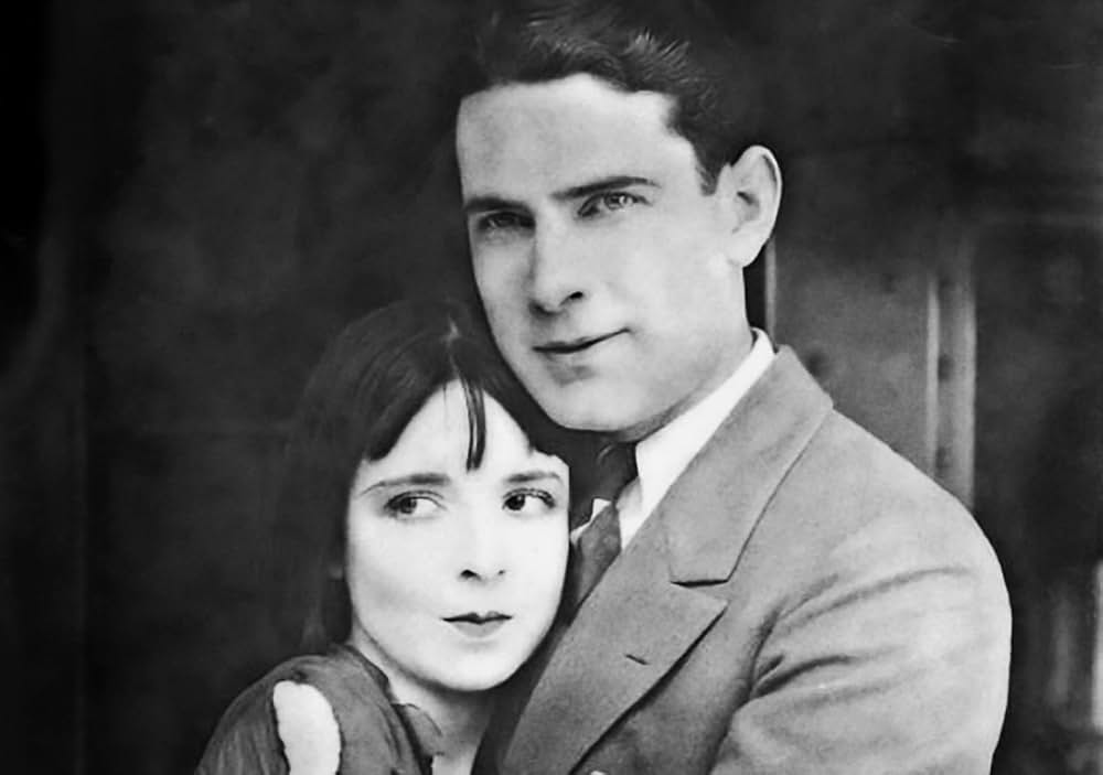 微笑みの女王の画像