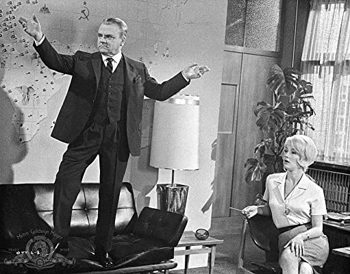 「ワン、ツー、スリー／ラブハント作戦」ジェームズ・キャグニー & リゼロッテ・プルファーの画像
