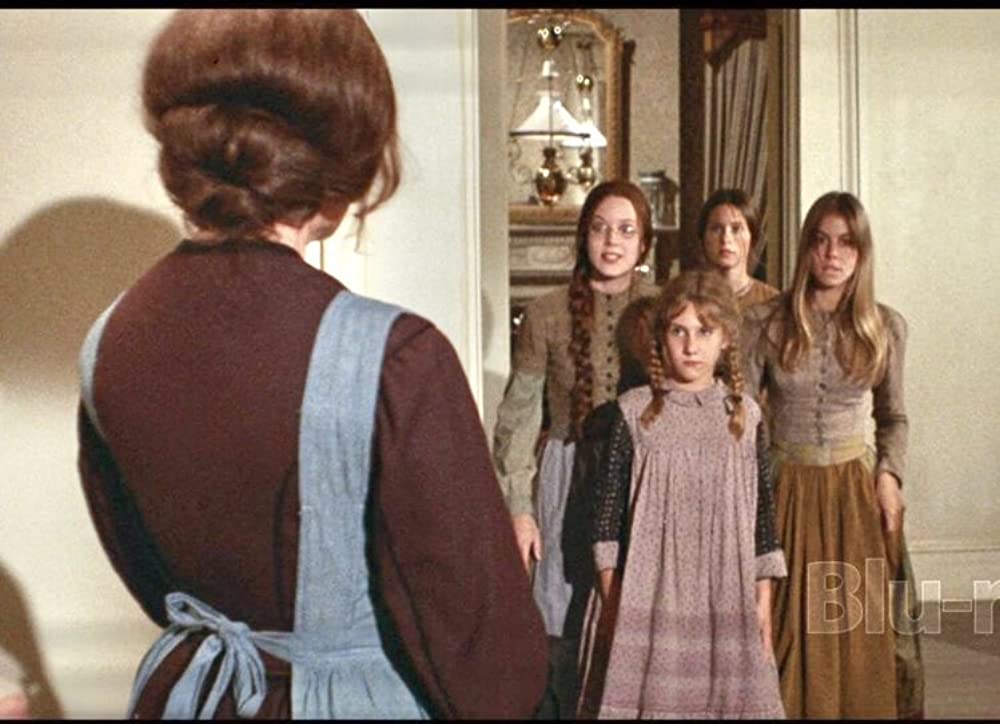 白い肌の異常な夜の画像