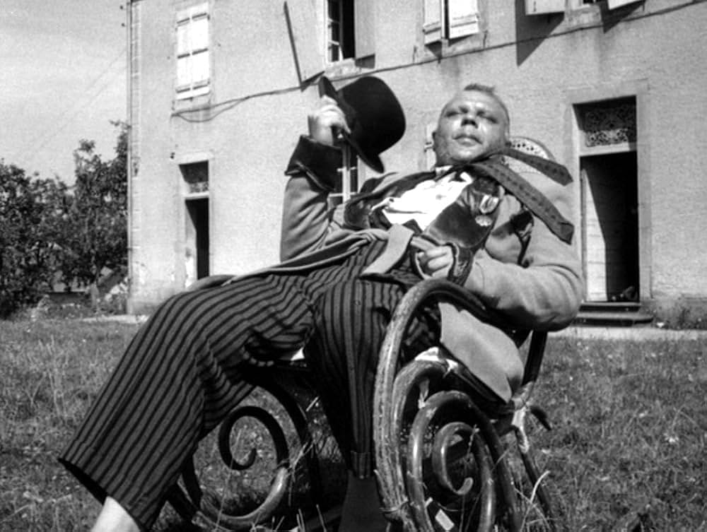 太った男と痩せた男の画像