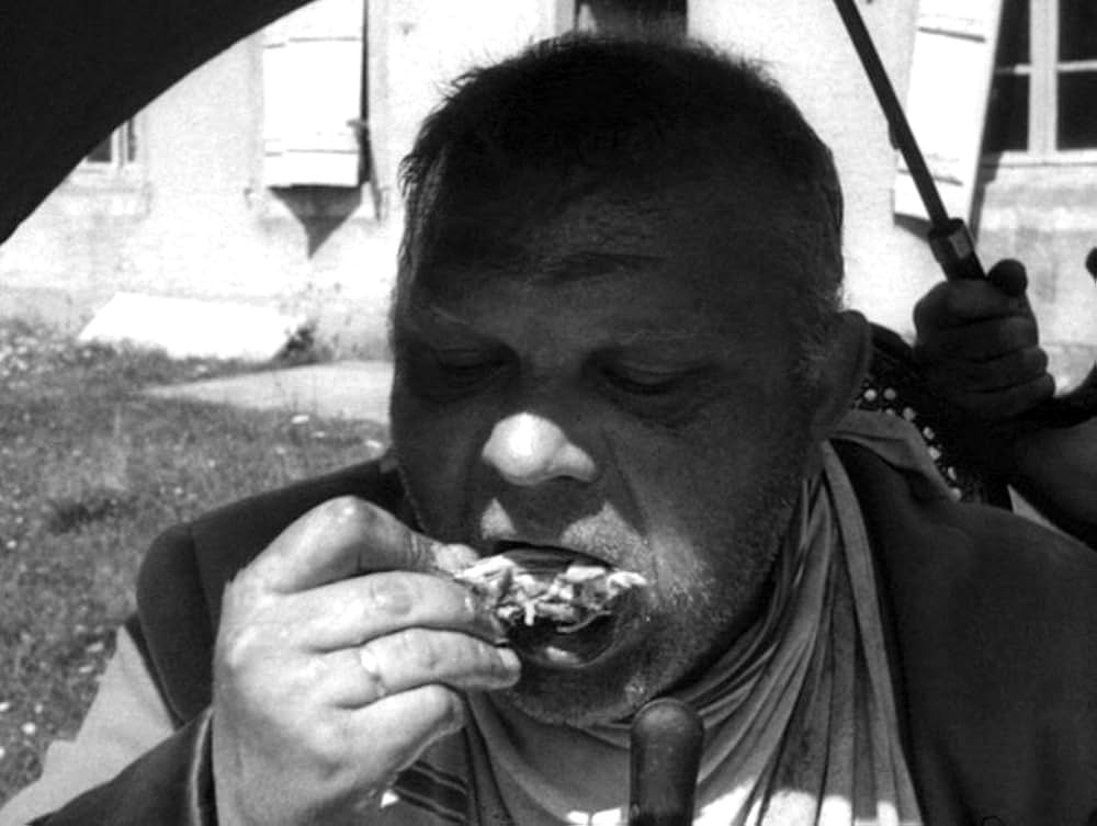 太った男と痩せた男の画像