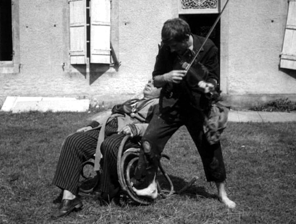 太った男と痩せた男の画像