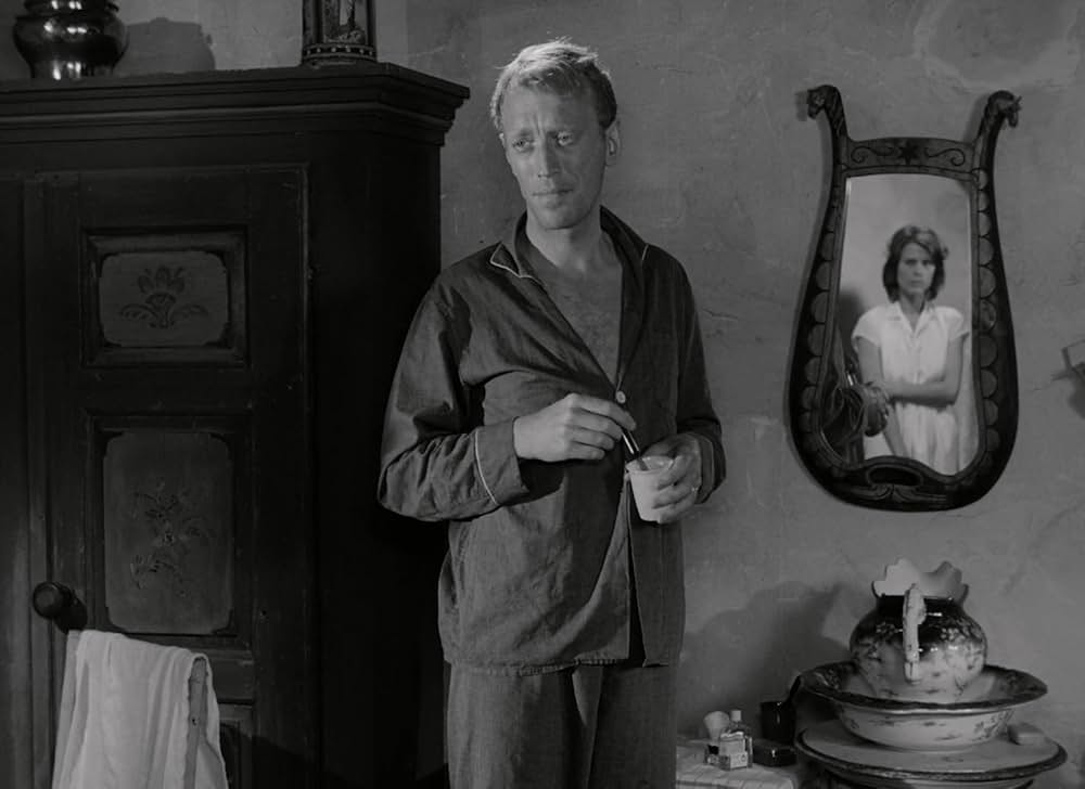 鏡の中にある如くの画像