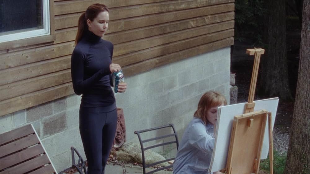 クイーン・オブ・アース（原題）の画像