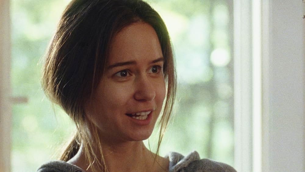 クイーン・オブ・アース（原題）の画像