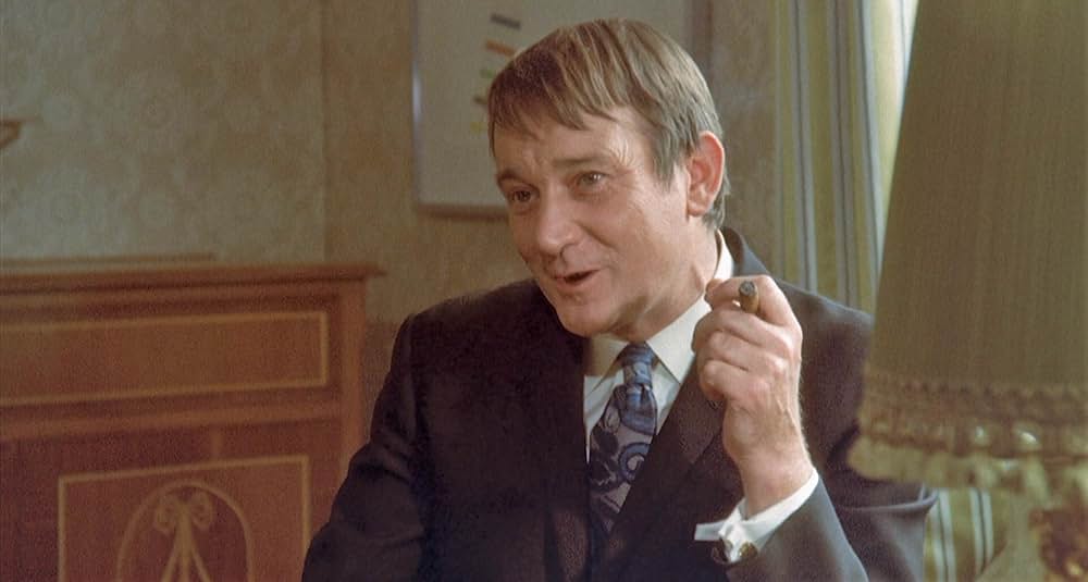 墓場にて／魔界への招待・そこは地獄の始発駅の画像