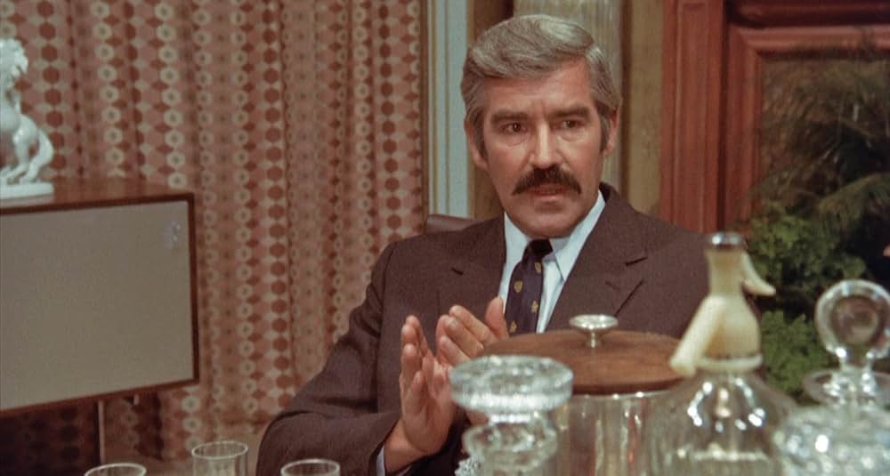 墓場にて／魔界への招待・そこは地獄の始発駅の画像