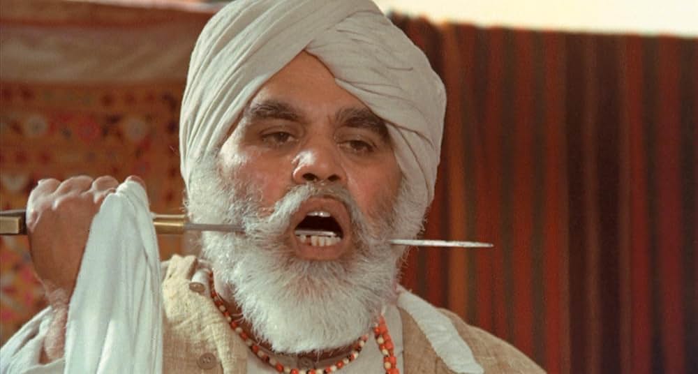 墓場にて／魔界への招待・そこは地獄の始発駅の画像