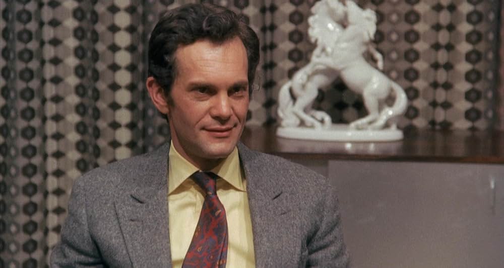 墓場にて／魔界への招待・そこは地獄の始発駅の画像