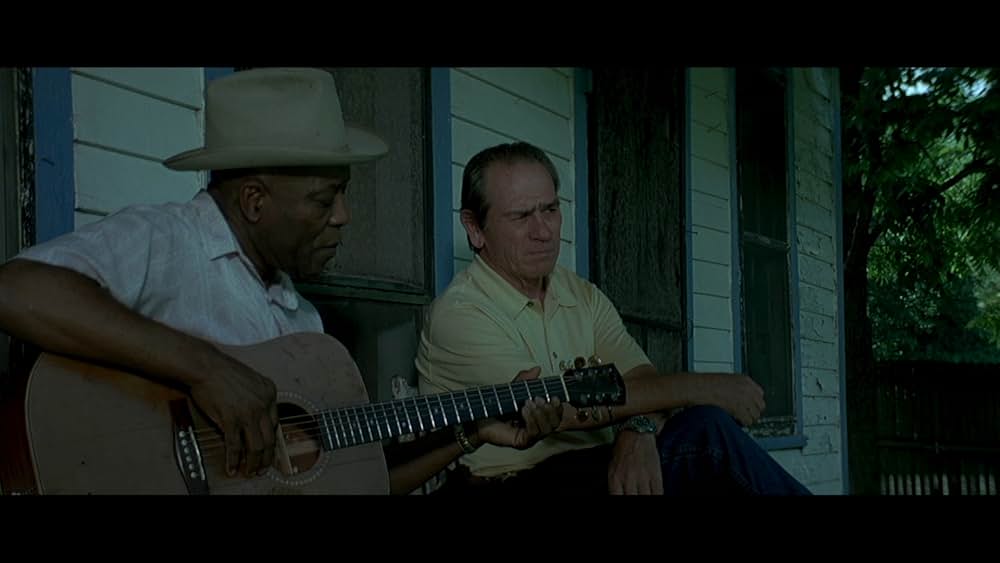 エレクトリック・ミスト 霧の捜査線の画像