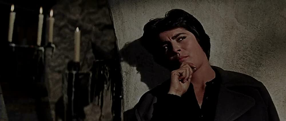 「ナバロンの要塞」イレーネ・パパスの画像