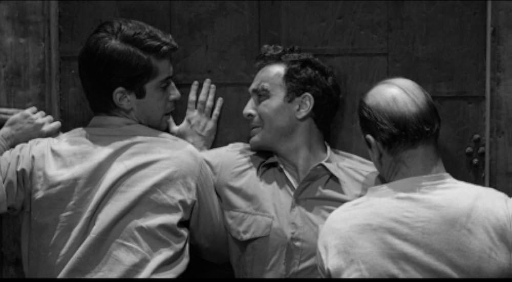 ガーメント・ジャングルの画像