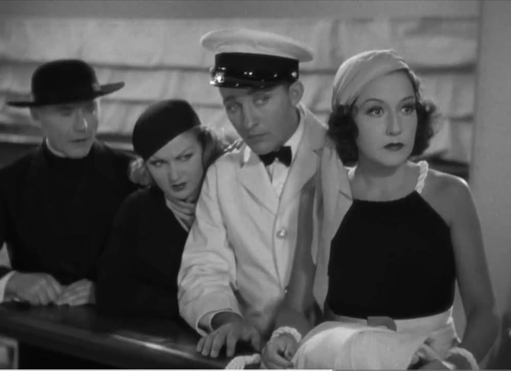 海は桃色の画像