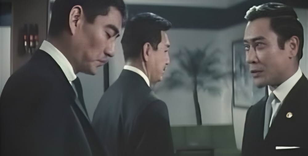 「顔役」の画像