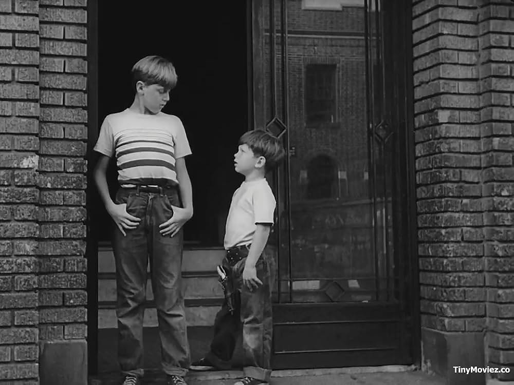 小さな逃亡者の画像