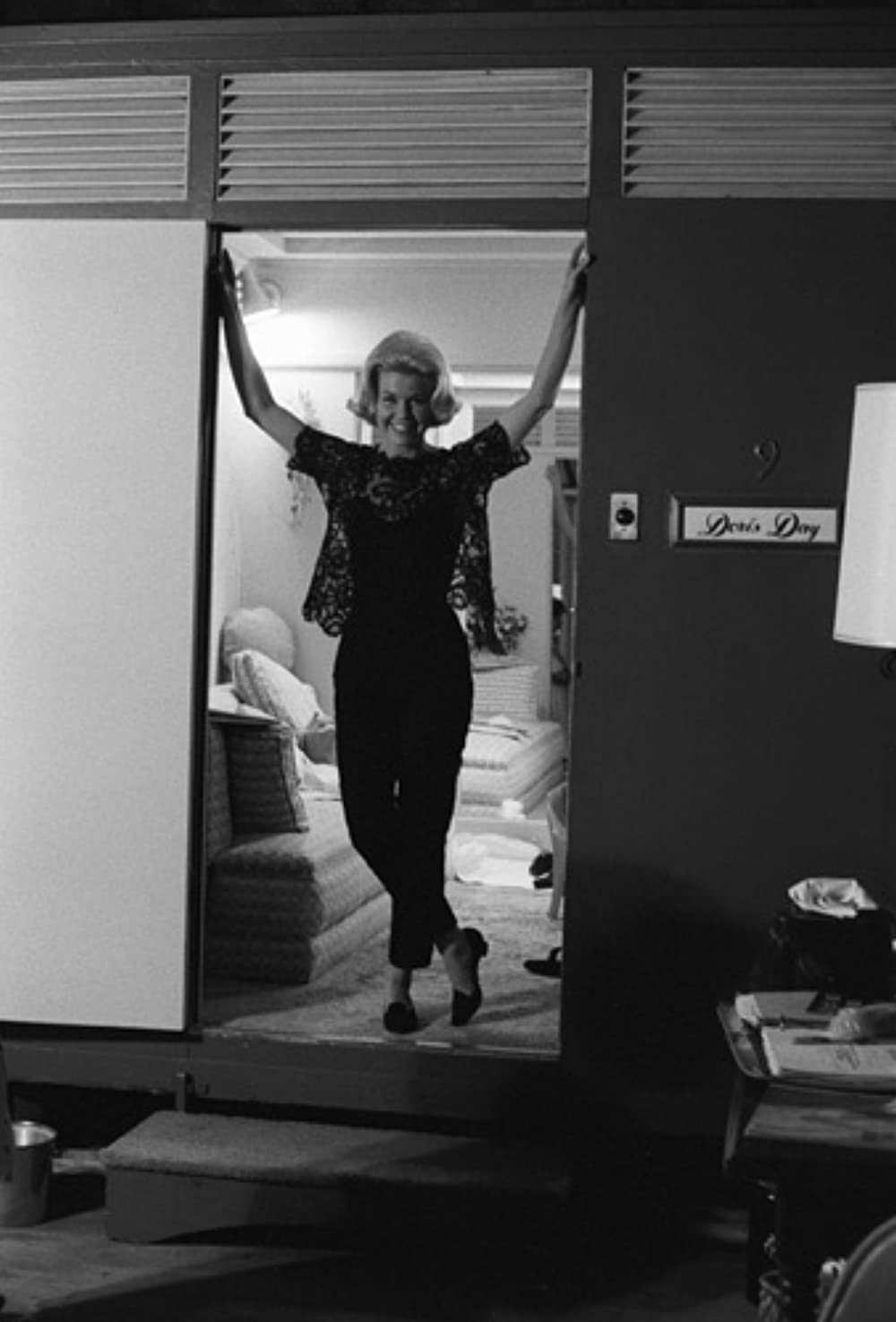 誰かが狙ってるの画像